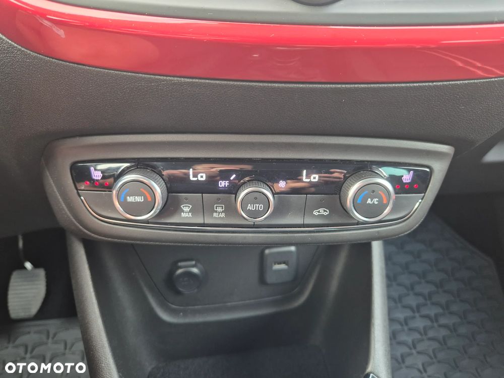 Opel Crossland 1.2 T GS Line Plus Pack - 25