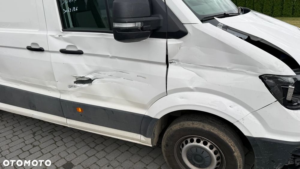 Volkswagen CRAFTER - 13