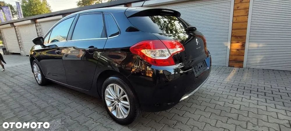 Citroën C4 1.2 e-THP Exclusive - 24