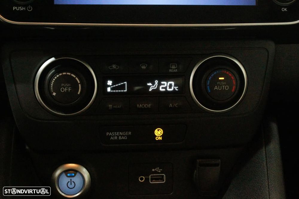 Nissan Leaf N-Connecta - 12