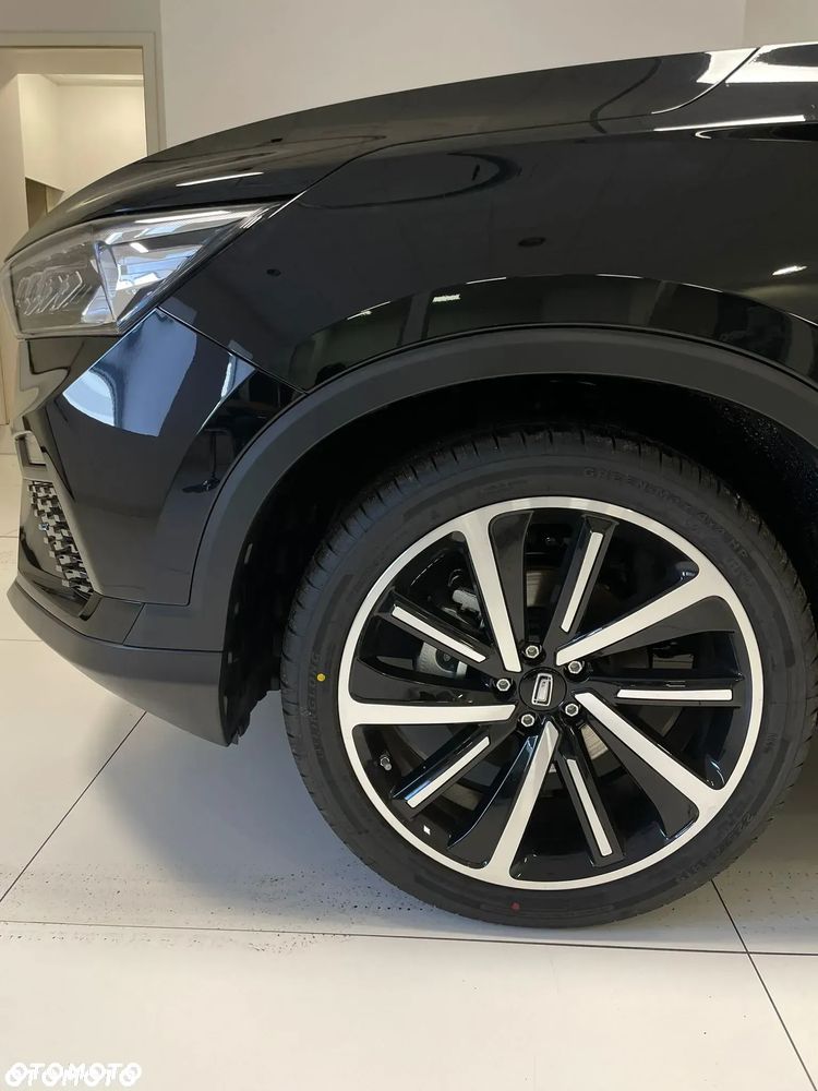 Bestune T77 1.5T Elegance DCT - 11