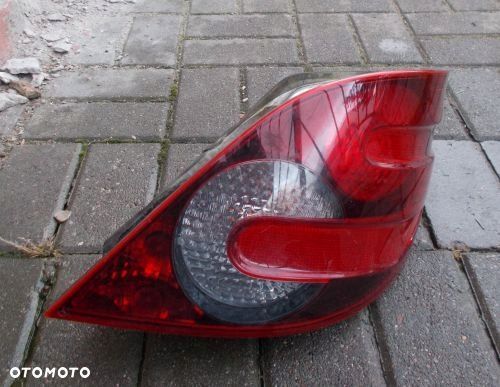 MERCEDES KLASA R W251 PRAWA TYLNA LAMPA ORYGINAŁ - 1