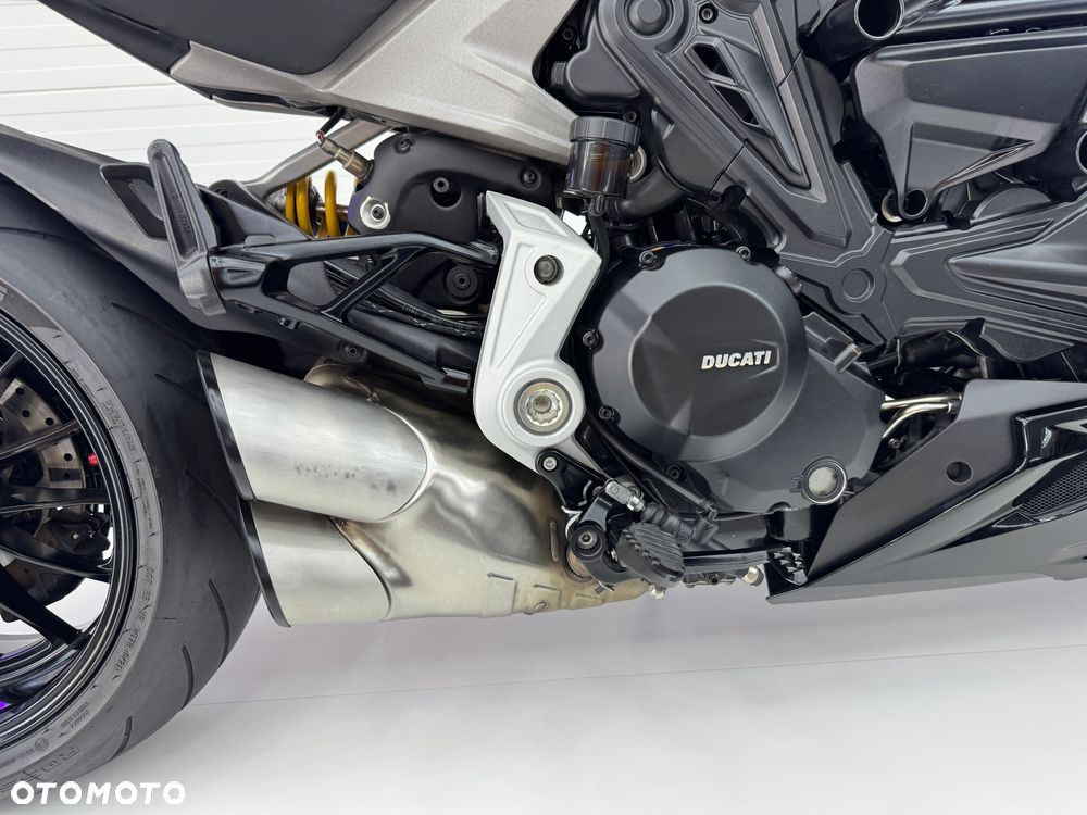 Ducati Diavel - 16