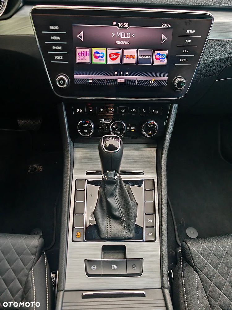 Skoda Superb 2.0 TDI SCR Style DSG - 21