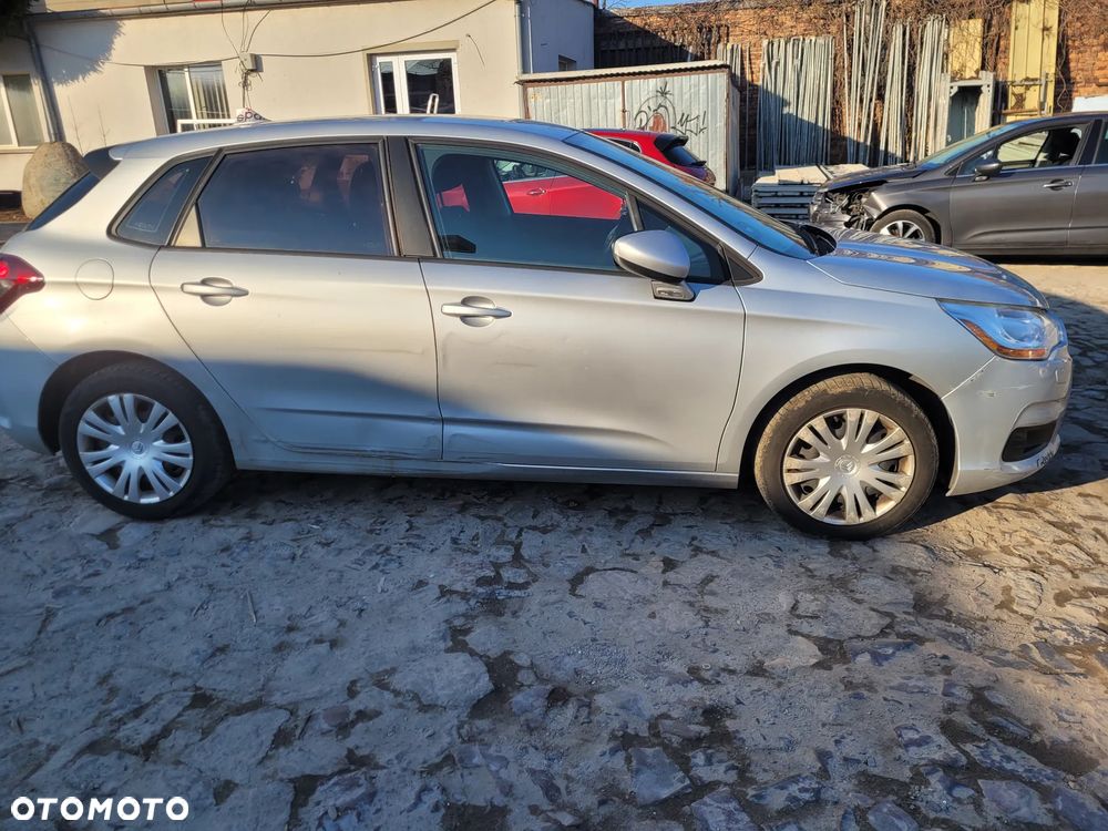 Citroën C4 HDi 90 Tendance - 10