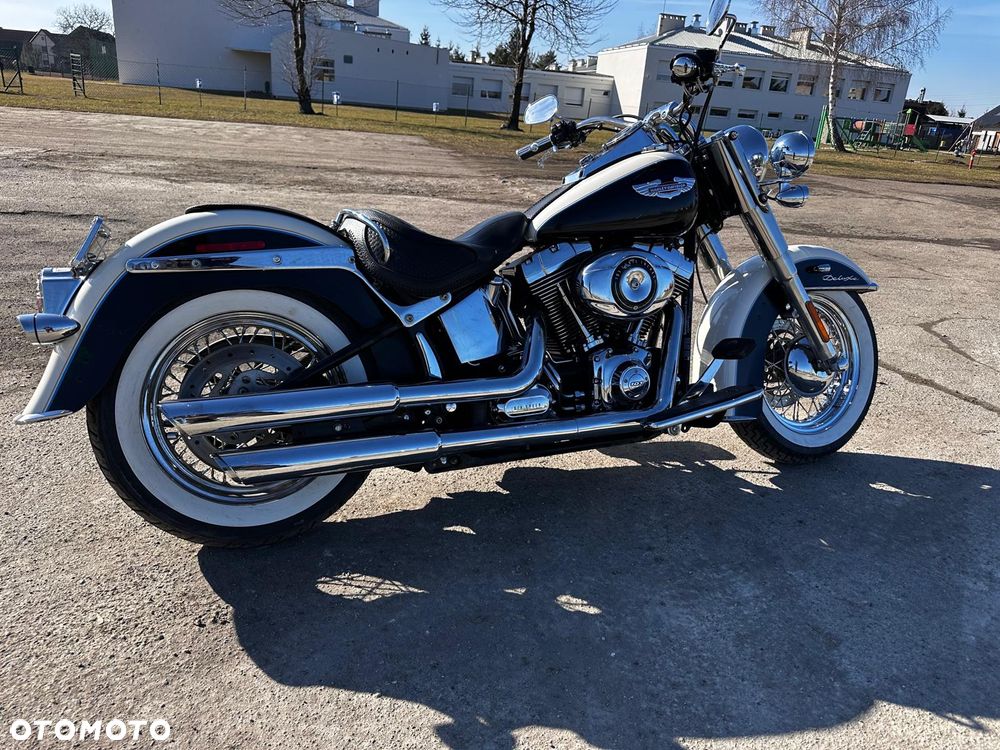Harley-Davidson Softail Deluxe - 8
