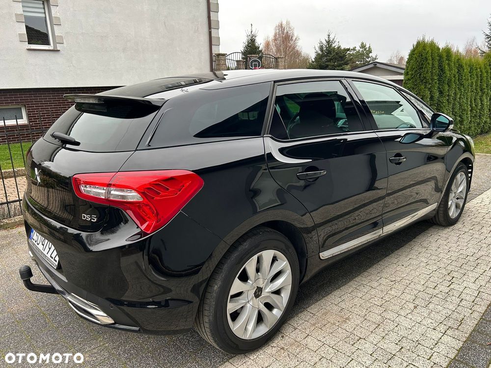 DS Automobiles DS 5 - 5