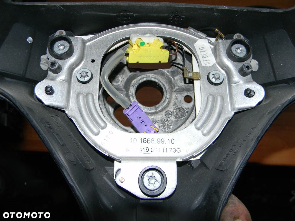 kierownica skórzana skóra AUDI A3 8l S3 97-02 TT - 8