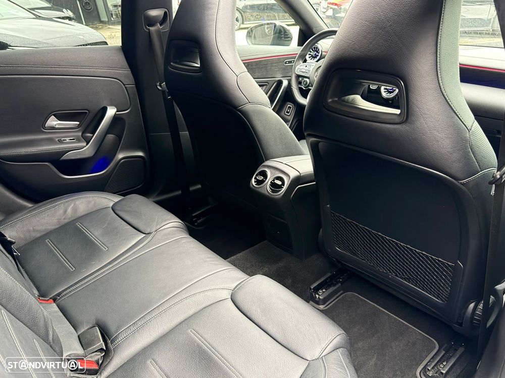 Mercedes-Benz CLA 250 e Shooting Brake AMG Line - 20