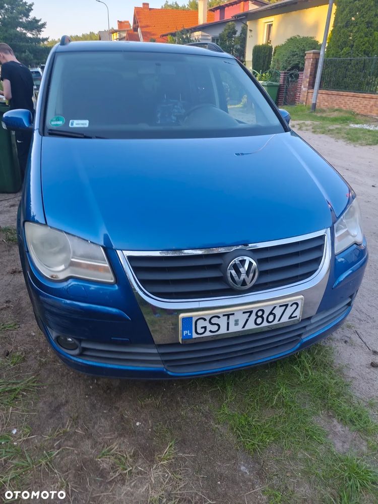 Volkswagen Touran 2.0 TDI Highline DSG - 1