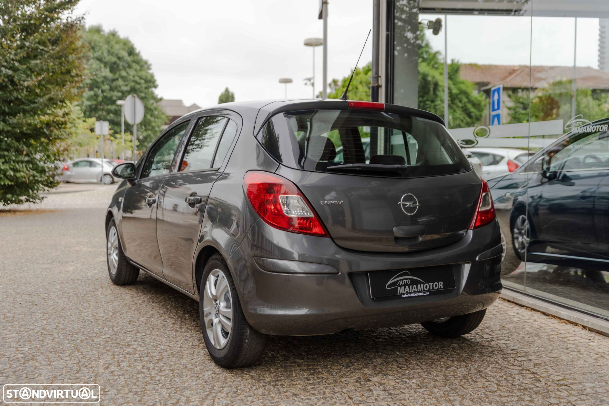 Opel Corsa 1.2 Enjoy - 14
