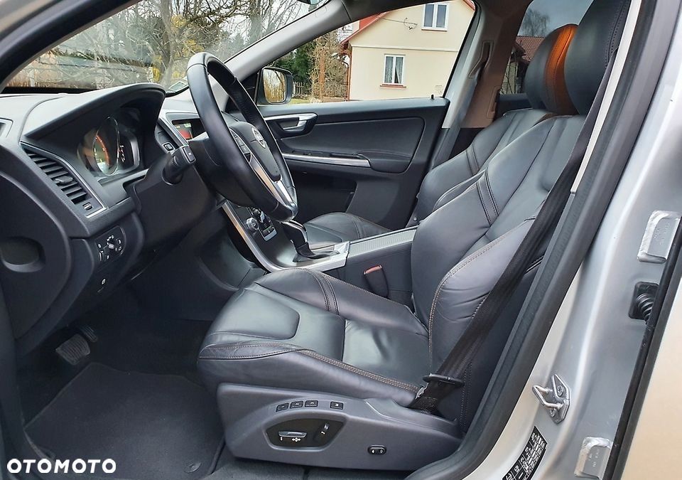 Volvo XC 60 D4 Drive-E Summum - 7