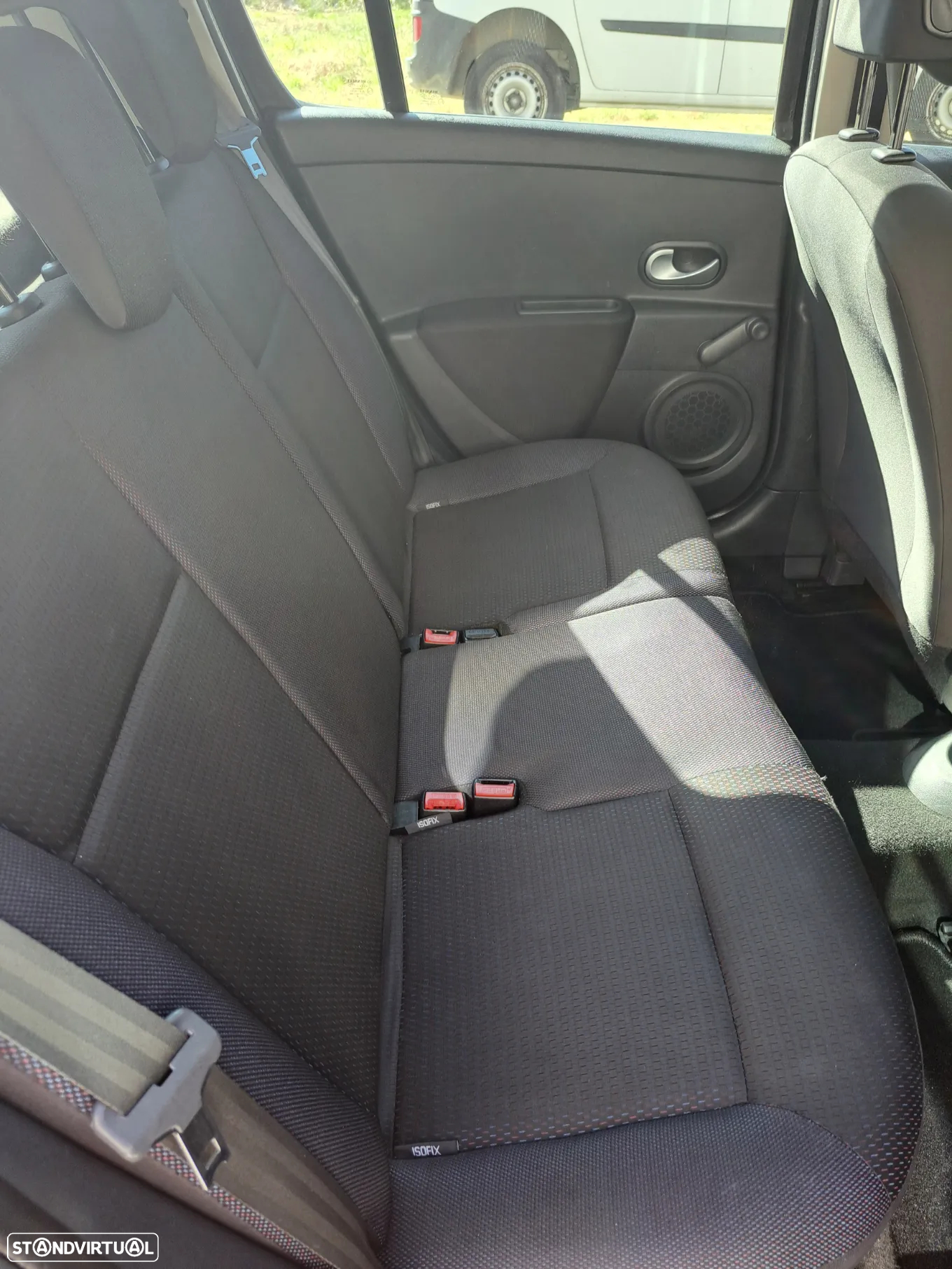 Renault Clio - 6