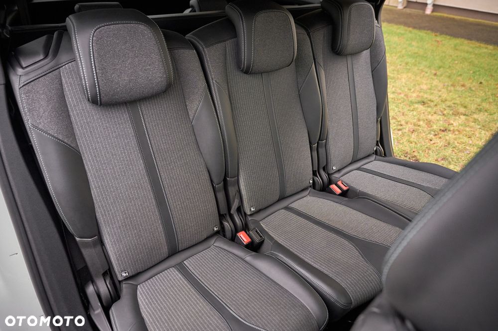 Peugeot 5008 BlueHDi 130 EAT8 Allure Pack - 27