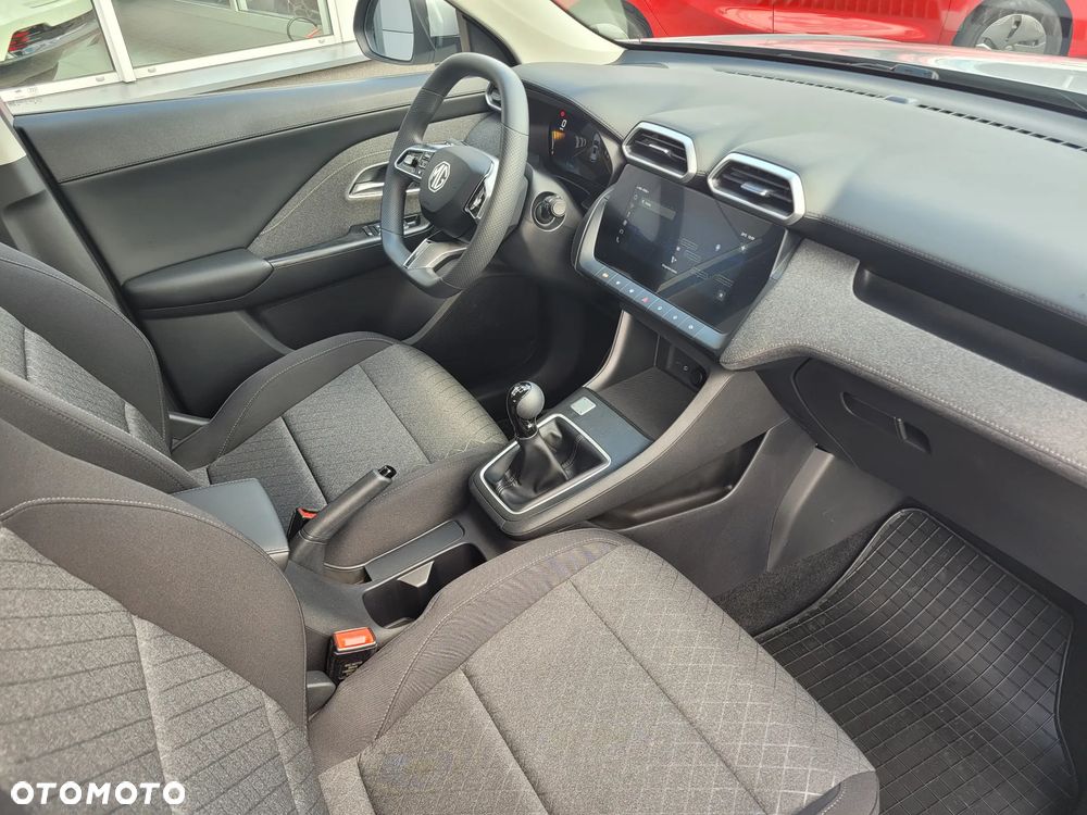 MG ZS 1.5 Standard - 9