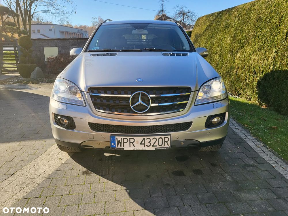Mercedes-Benz ML - 37