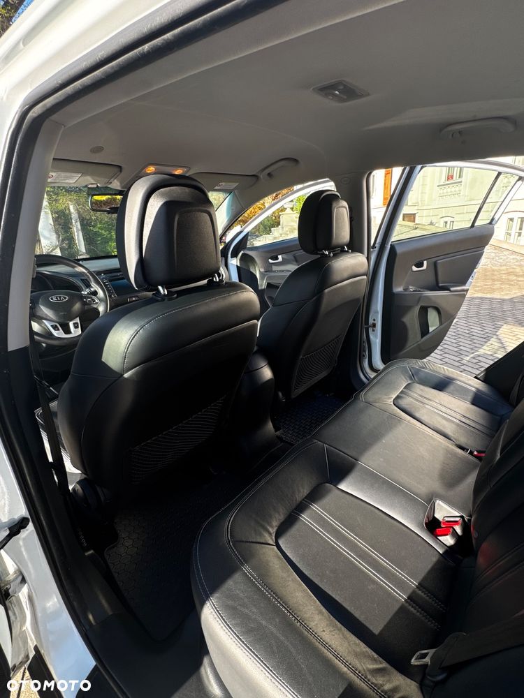 Kia Sportage 2.0 CRDI XL - 9