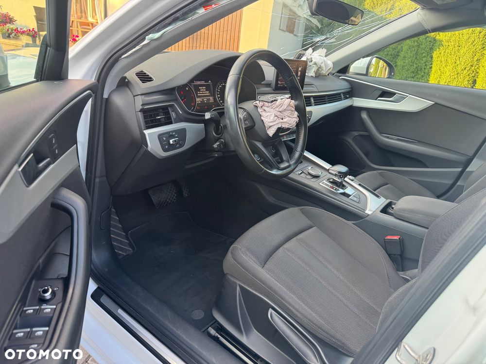 Audi A4 Limousine 2.0 TFSI ultra S tronic - 5