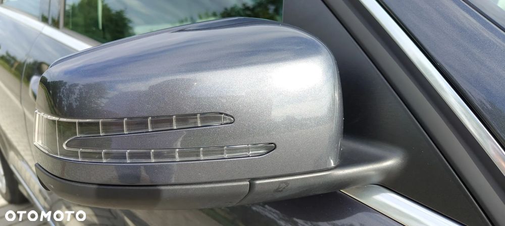 Mercedes-Benz Klasa C 250 CGI BlueEff Avantgarde - 17