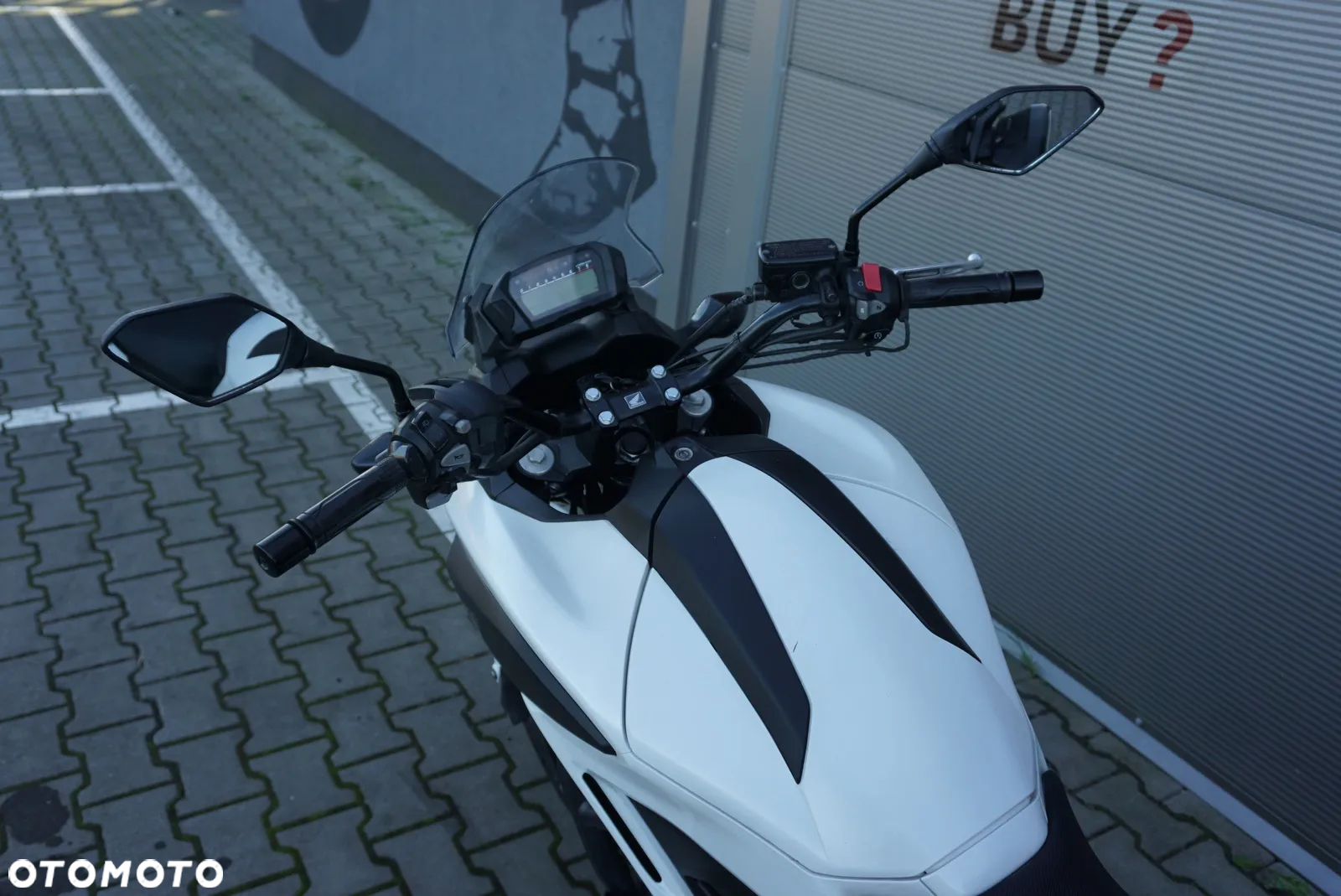 Honda NC - 17