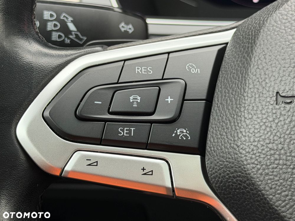 Volkswagen Passat 2.0 TSI Business DSG - 19