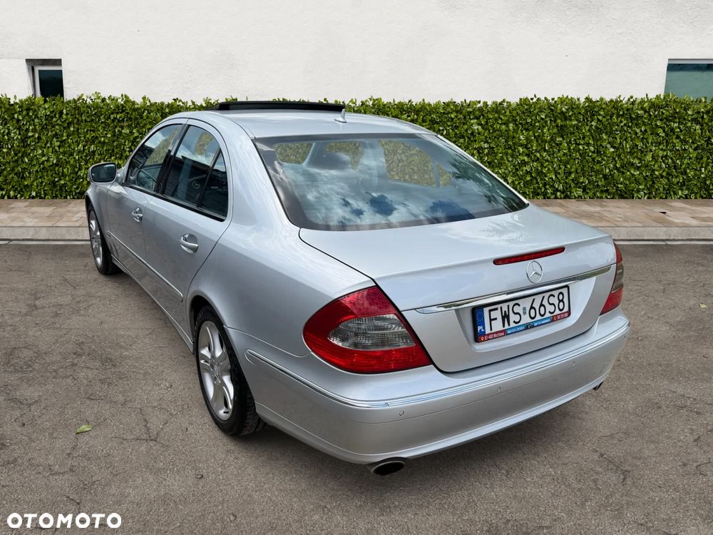 Mercedes-Benz Klasa E 320 CDI 7G-TRONIC Avantgarde BusinessEDITION - 14