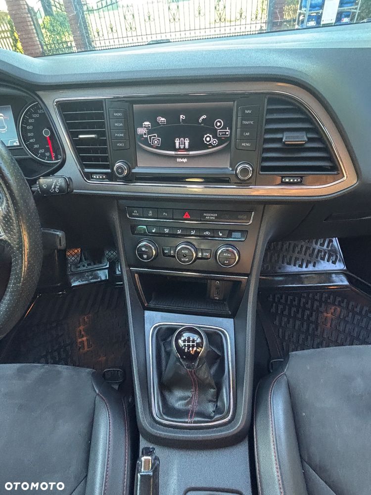 Seat Leon 2.0 TDI DPF Start&Stop FR - 34