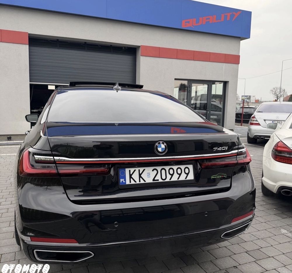 BMW Seria 7 740Li - 13