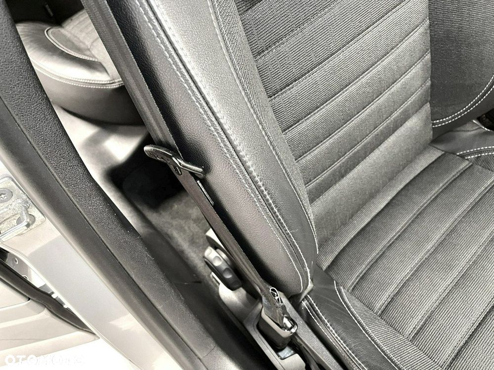 Renault Laguna 2.0 dCi FAP Dynamique - 34