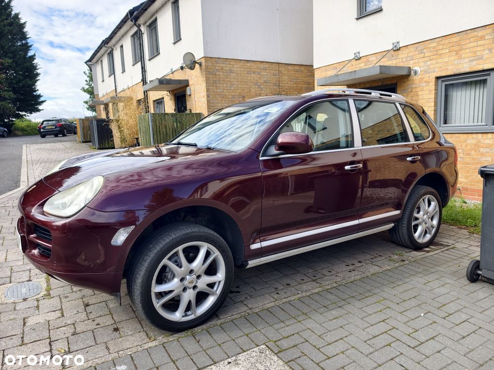 Porsche Cayenne - 3