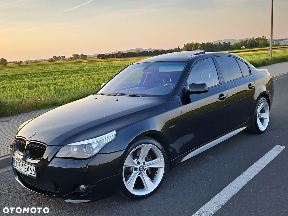 BMW Seria 5 545i - 1