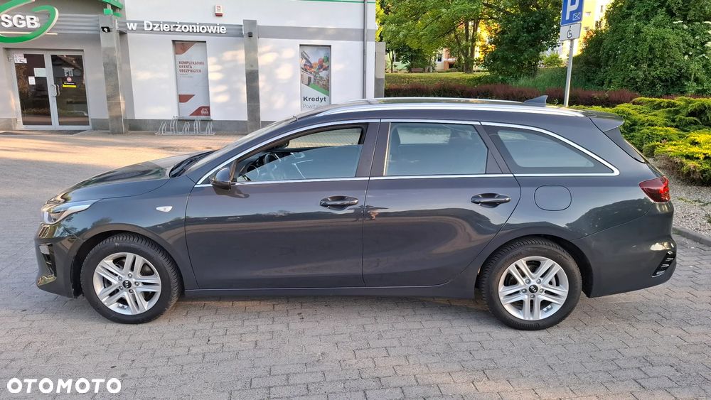 Kia Ceed 1.4 T-GDI DCT OPF Platinum Edition - 2