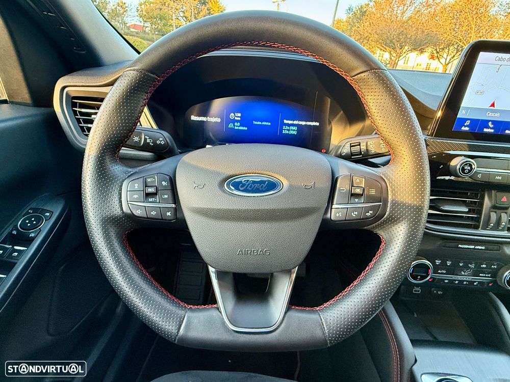 Ford Kuga 2.5 PHEV ST-Line X - 16