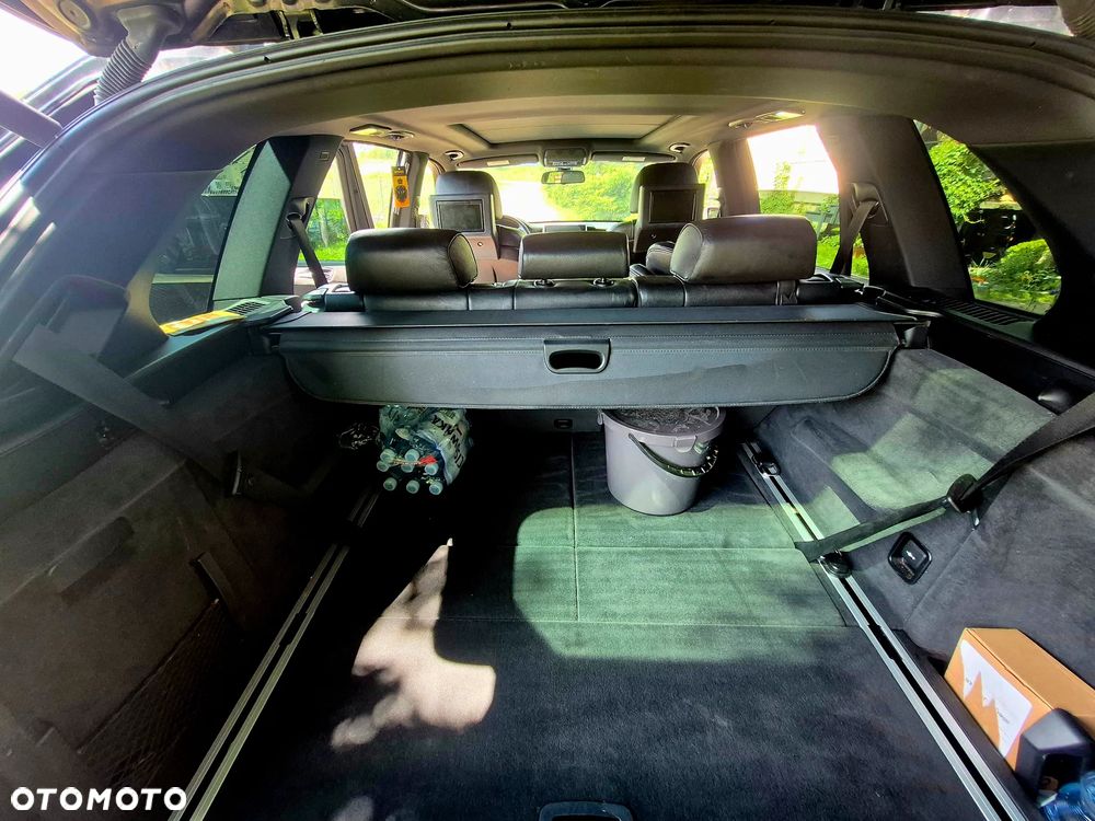 BMW X5 4.8i xDrive - 9