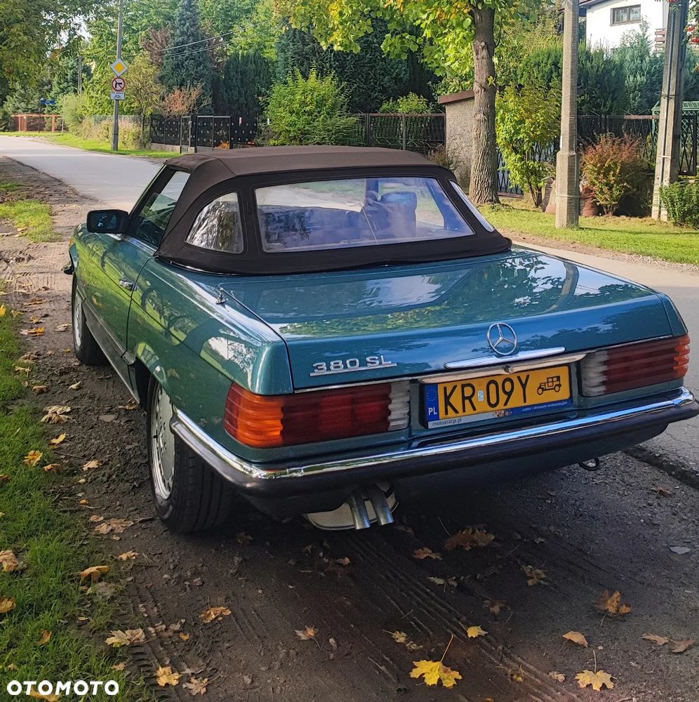 Mercedes-Benz SL - 30