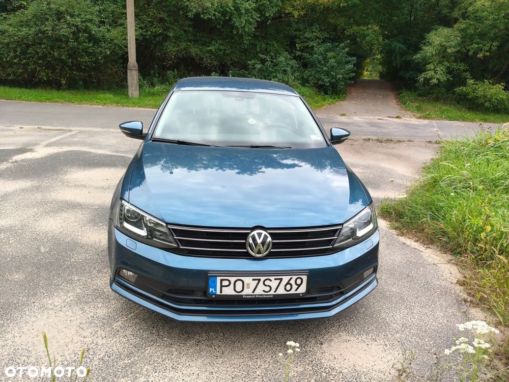 Volkswagen Jetta - 34