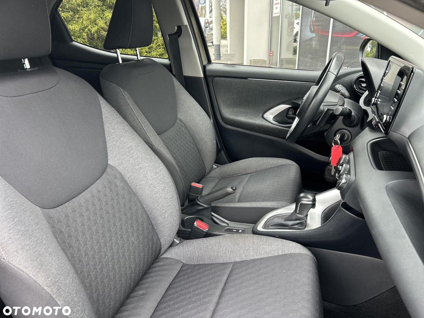 Toyota Yaris 1.5 Comfort CVT - 9
