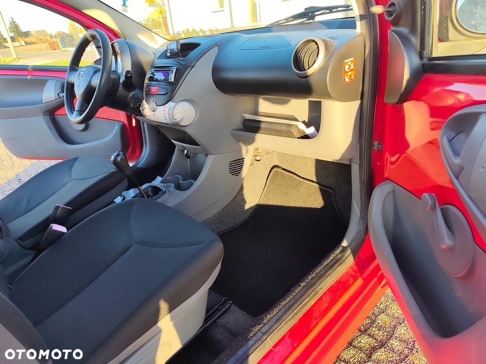 Toyota Aygo - 18