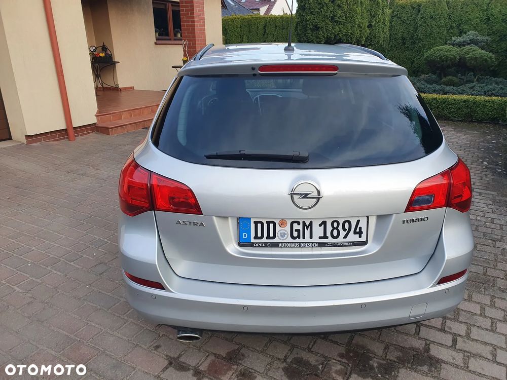Opel Astra 1.4 Turbo - 6