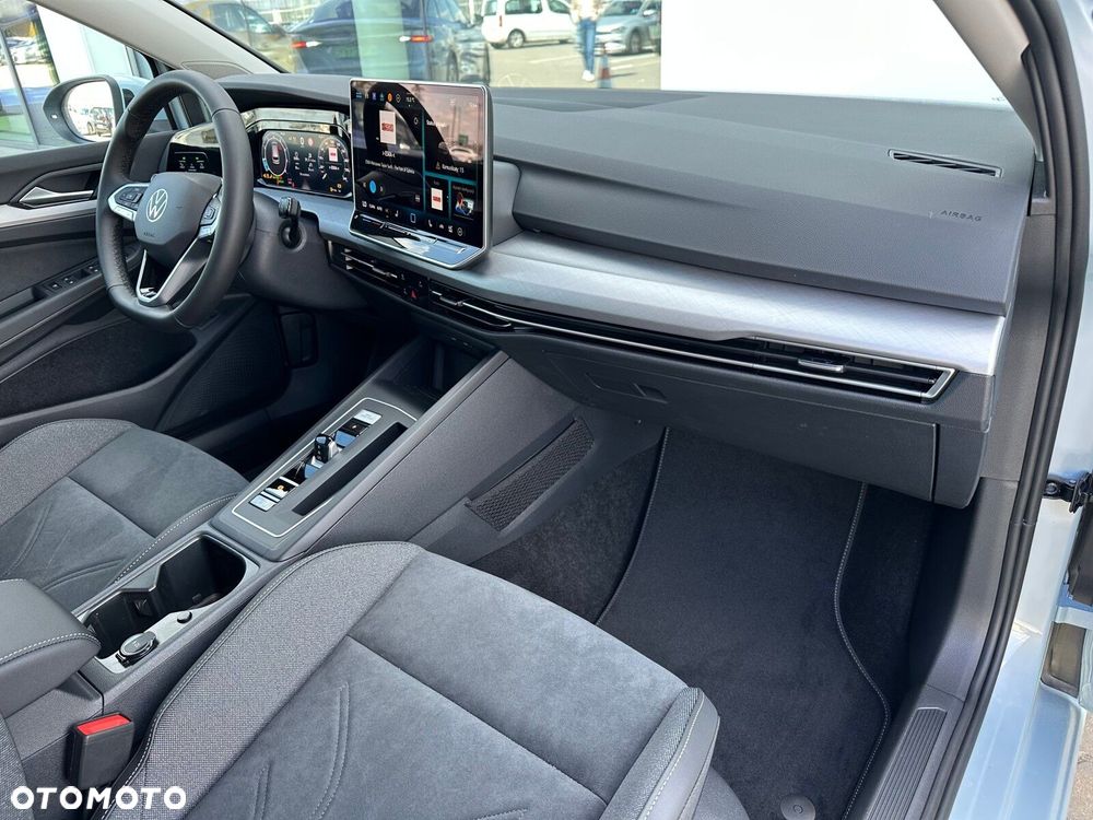 Volkswagen Golf Variant - 19