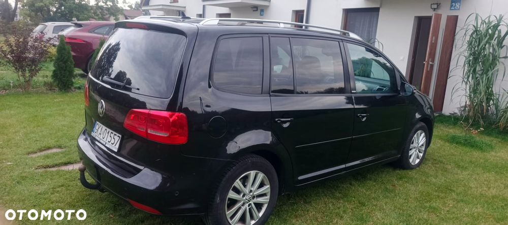 Volkswagen Touran - 5