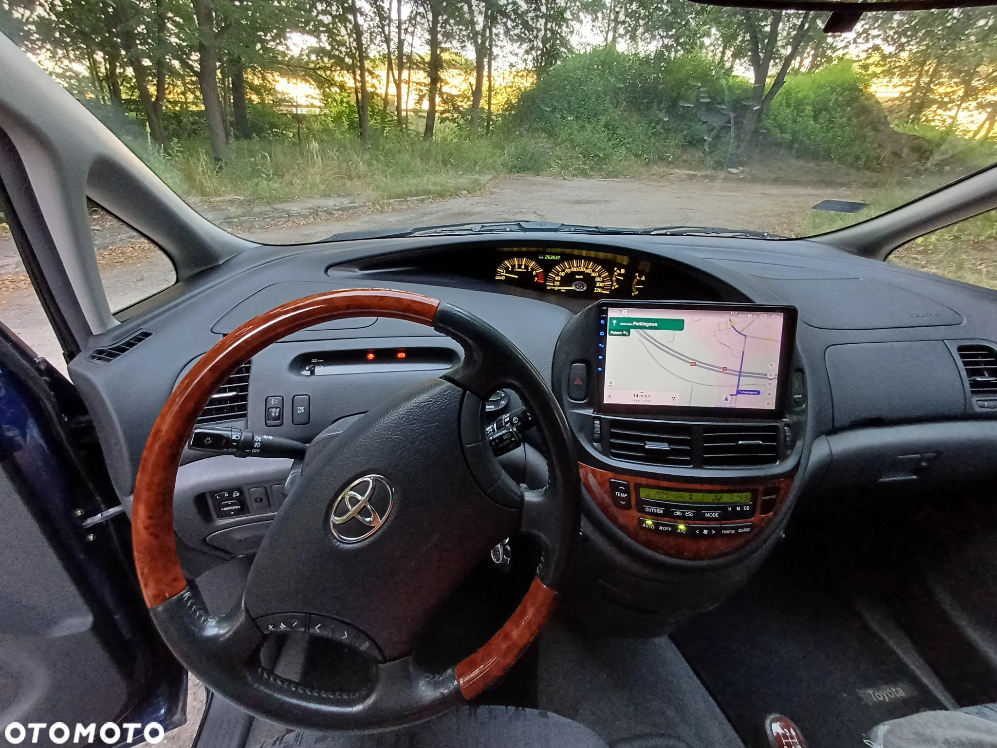 Toyota Previa 2.4 Luna - 8