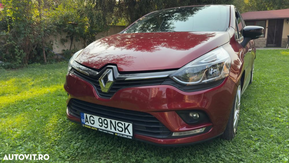 Renault Clio - 2