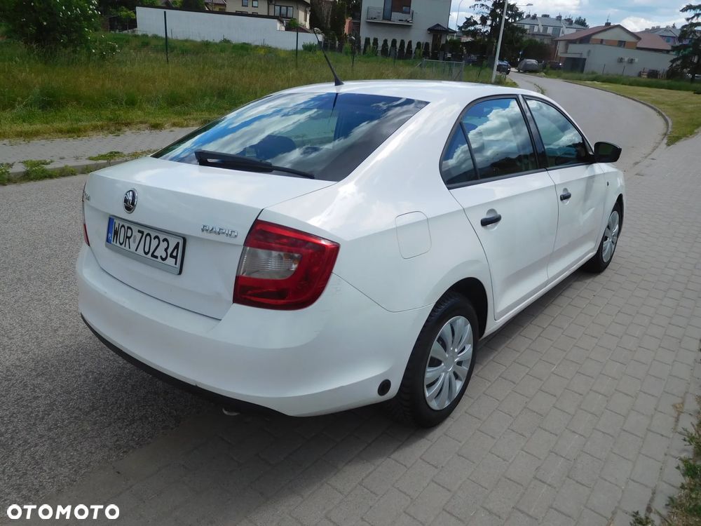 Skoda RAPID 1.2 Active Max - 4