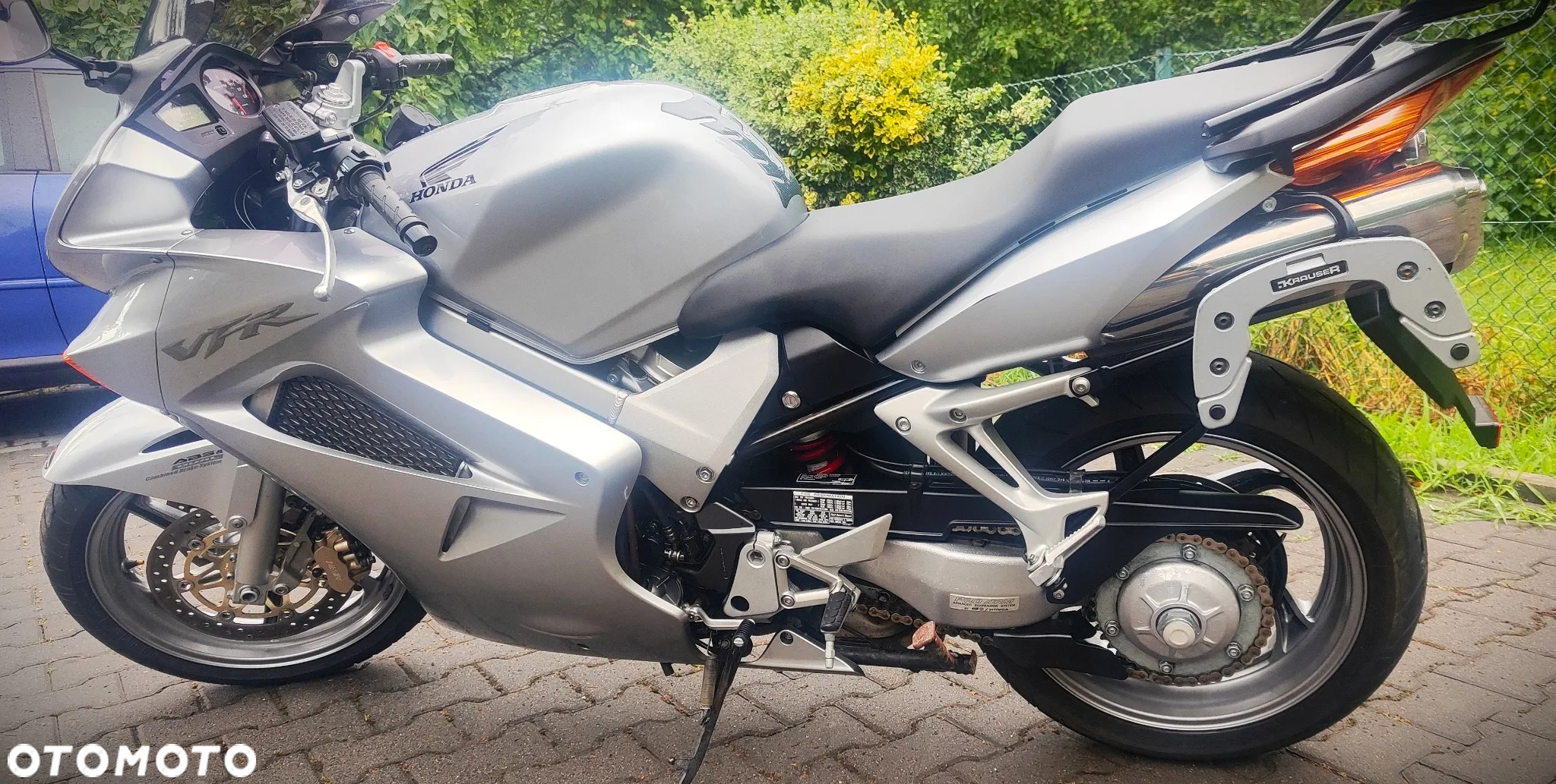 Honda VFR - 15