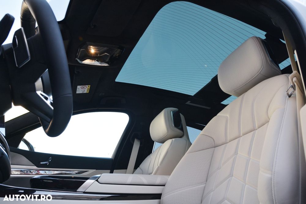 BMW Seria 7 - 24