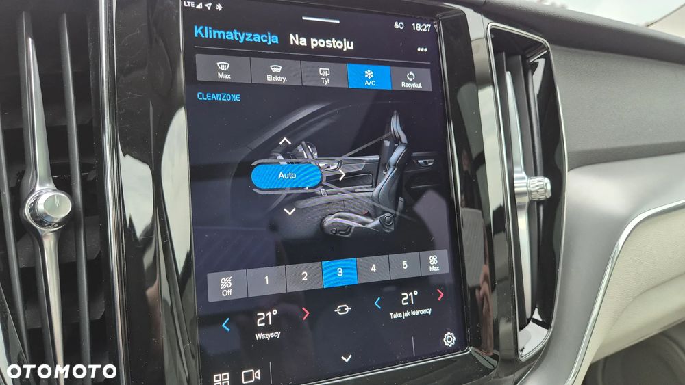 Volvo XC 60 T6 Plug-In Hybrid AWD Inscription Expression - 15