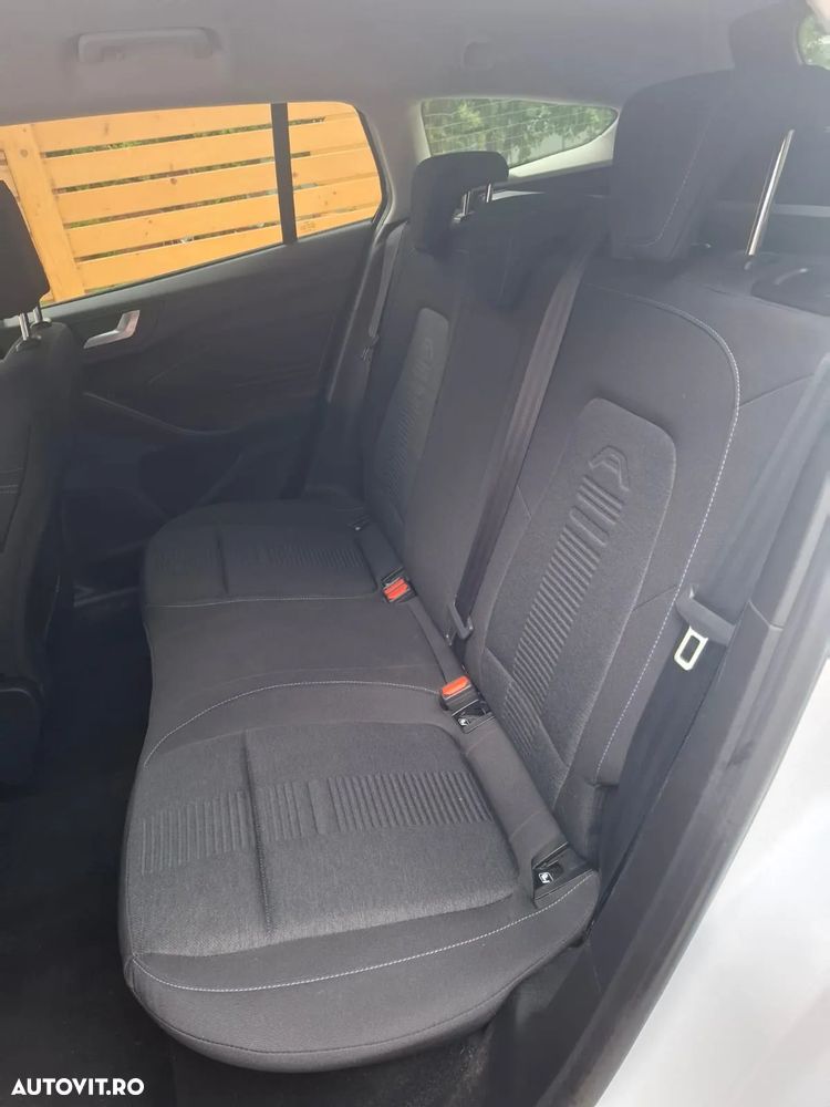 Ford Focus 2.0 EcoBlue Start-Stopp-System ACTIVE - 15