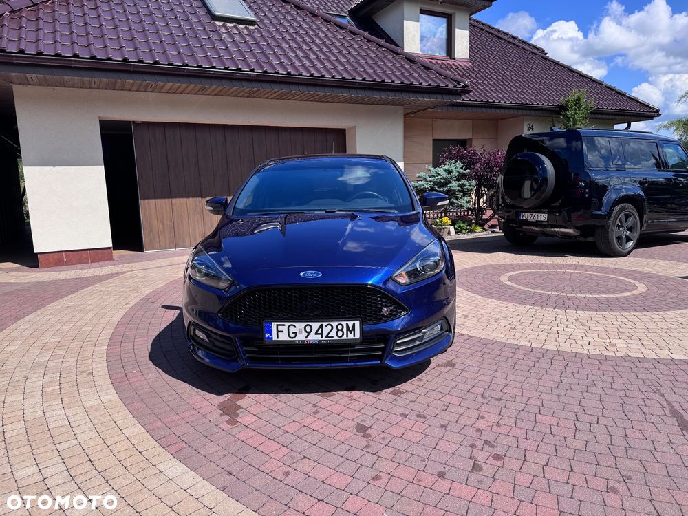 Ford Focus 2.0 EcoBoost ST - 2