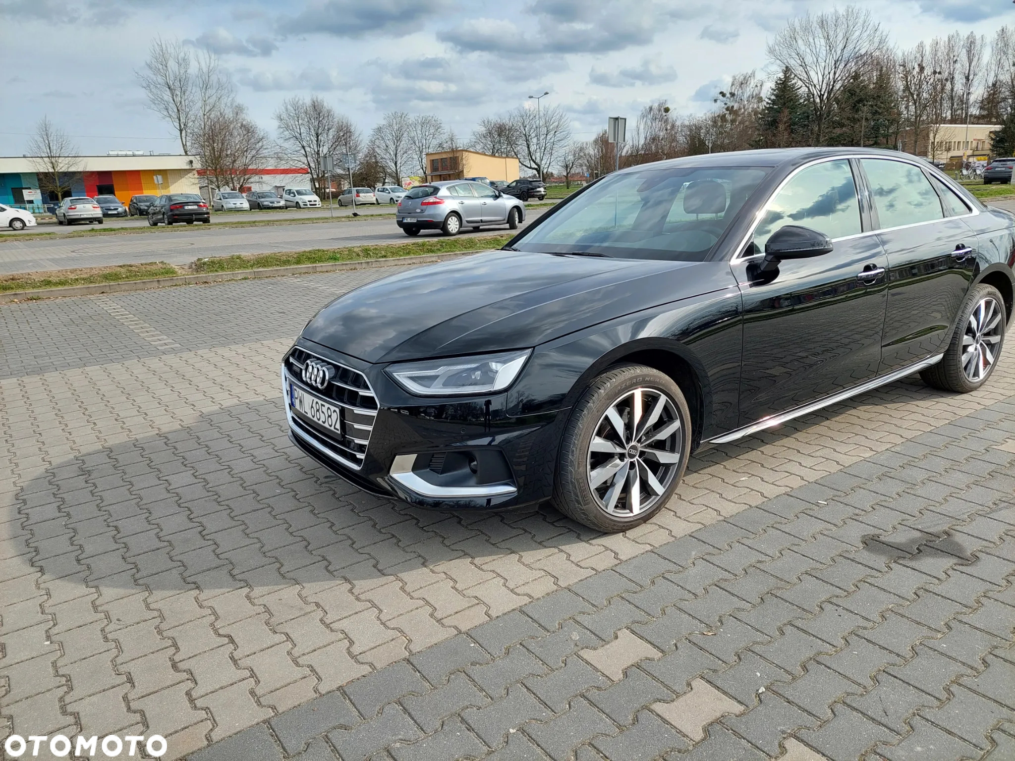 Audi A4 40 TFSI quattro S tronic advanced - 2